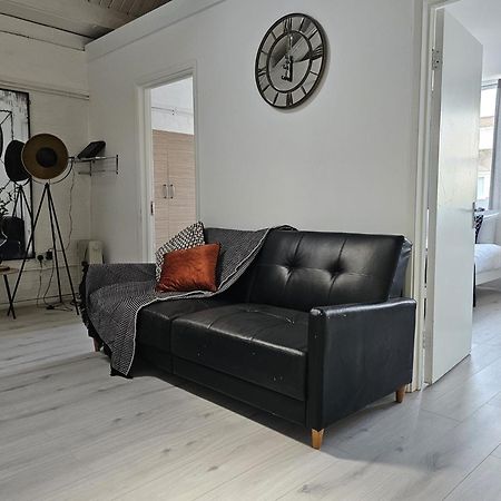 Trendy Apartment In Old Street London Kültér fotó